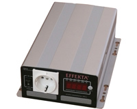 Effekta Wechselrichter WRS 12 Volt 700 Watt
